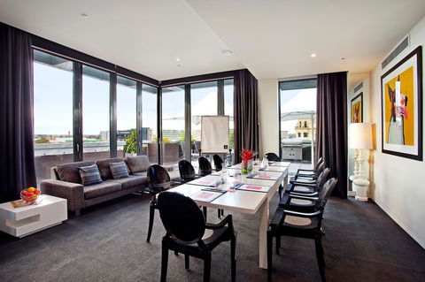 The Cullen Melbourne - Art Series - Grafton Accommodation 21
