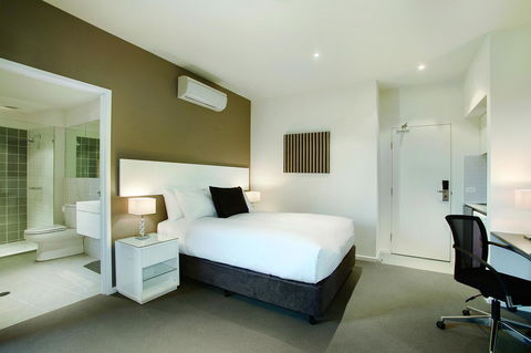 Punthill Oakleigh - Grafton Accommodation 4