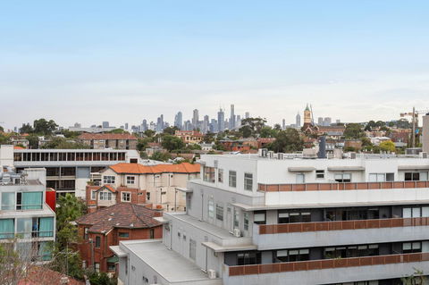 Modern Apartment In The Heart Of St Kilda - Grafton Accommodation 21
