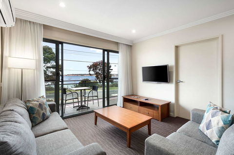 Quality Hotel Bayside Geelong - Grafton Accommodation 1