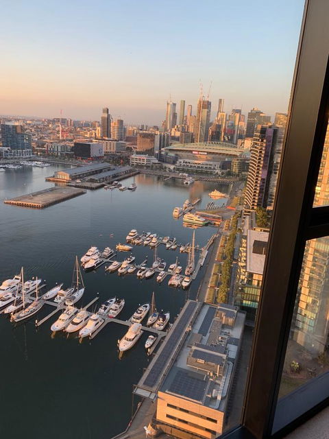 Melbourne Private Apartments - Collins Wharf Waterfront, Docklands - Grafton Accommodation 10