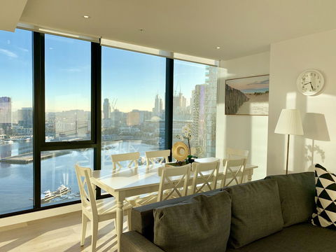 Melbourne Private Apartments - Collins Wharf Waterfront, Docklands - Grafton Accommodation 8