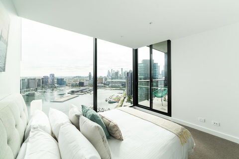 Melbourne Private Apartments - Collins Wharf Waterfront, Docklands - Grafton Accommodation 0