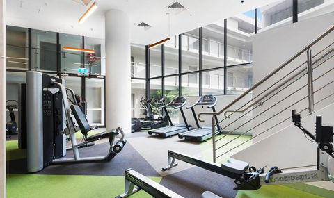 Breathtaking View Apartment With Gym & Sauna - Grafton Accommodation 4