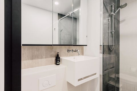 Cosmo Central Hotel Apartment - Grafton Accommodation 34