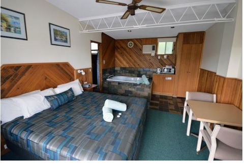 Pelicans Motel San Remo - Grafton Accommodation 11