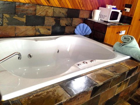Pelicans Motel San Remo - Grafton Accommodation 9