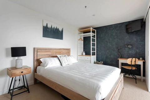 BestView St Kilda Spectacular Sunset Hideaway - Boutique Self-contained Luxury Apartment - Grafton Accommodation 12
