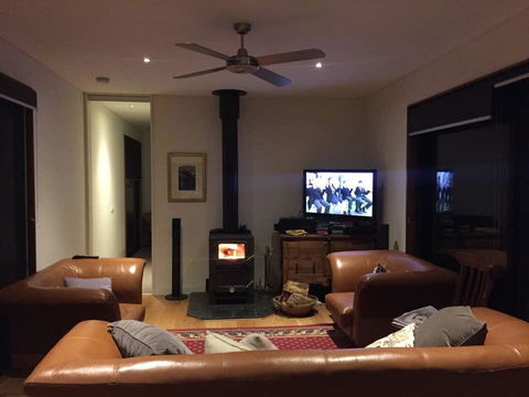 One Tree Hill Wilson Prom And Ocean Views - Grafton Accommodation 13