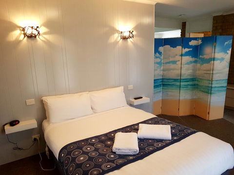 Tropicana Motor Inn - Grafton Accommodation 2