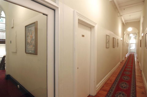 Hotel Claremont Guest House - Grafton Accommodation 14
