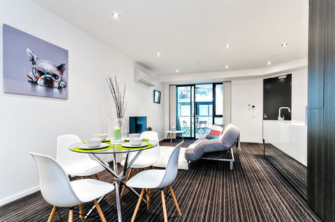 Complete Host Halo Apartments - Grafton Accommodation 31