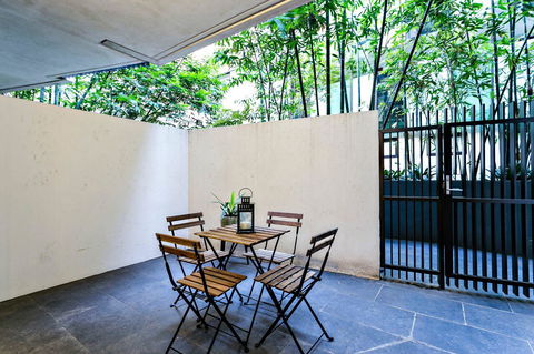 Complete Host Halo Apartments - Grafton Accommodation 11