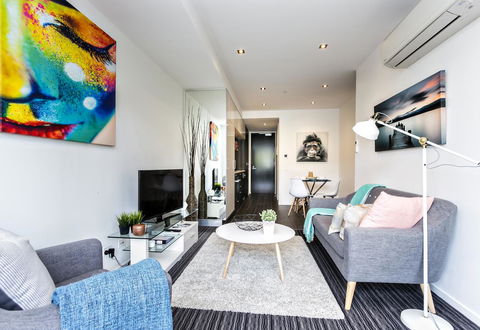 Complete Host Halo Apartments - Grafton Accommodation 39