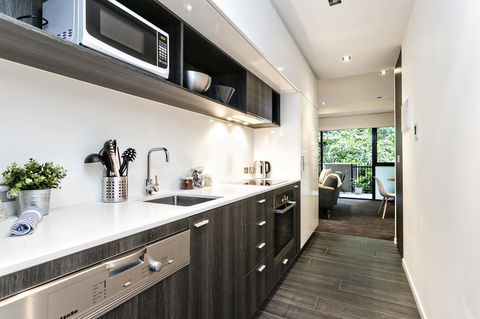 Complete Host Halo Apartments - Grafton Accommodation 37