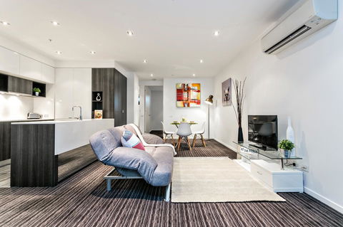 Complete Host Halo Apartments - Grafton Accommodation 22