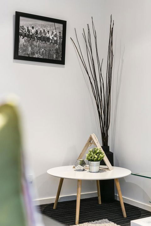 Complete Host Halo Apartments - Grafton Accommodation 24