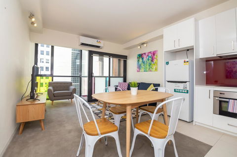 Canvas Suites On Russell Place - Grafton Accommodation 4