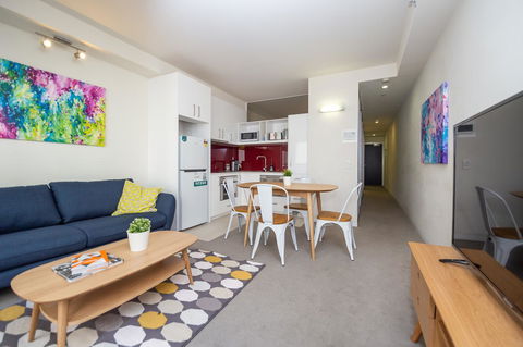 Canvas Suites On Russell Place - Grafton Accommodation 6