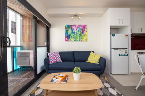 Canvas Suites On Russell Place - Grafton Accommodation 5