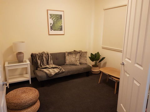 Healesville House - Fig Tree House - Grafton Accommodation 9