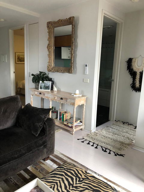 Vibe-Modern 2 Bed Apartment - Grafton Accommodation 6