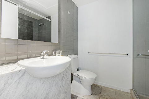 ULTIQA Little Collins (located At The Hero Apartment Building) - Grafton Accommodation 20