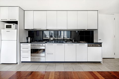 ULTIQA Little Collins (located At The Hero Apartment Building) - Grafton Accommodation 7
