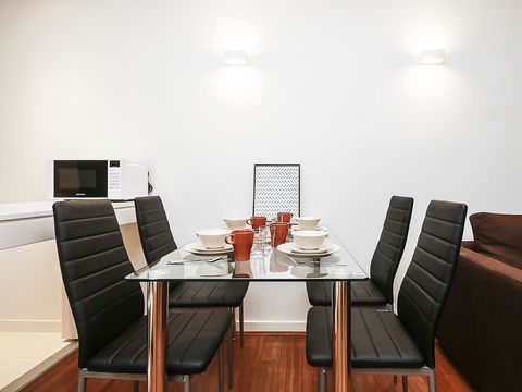 Mono Two On Flinders Street - Grafton Accommodation 1