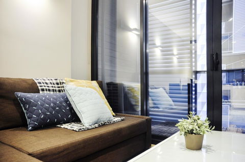 Mono Two On Flinders Street - Grafton Accommodation 0