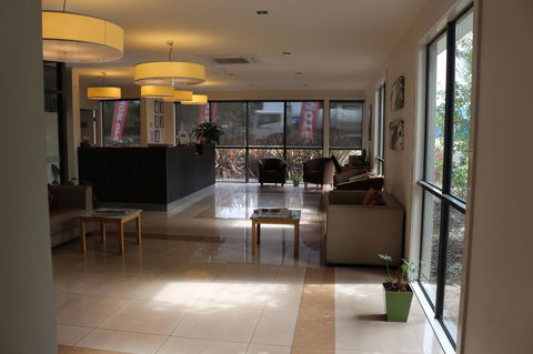 Bairnsdale International - Grafton Accommodation 18