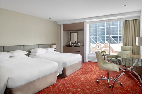 Melbourne Marriott Hotel - Grafton Accommodation 2