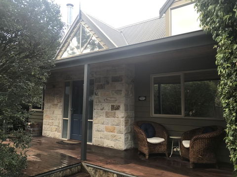 Two Truffles Cottages - Grafton Accommodation 1