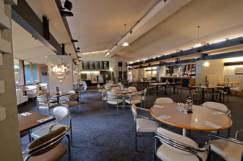 Burvale Hotel - Grafton Accommodation 26