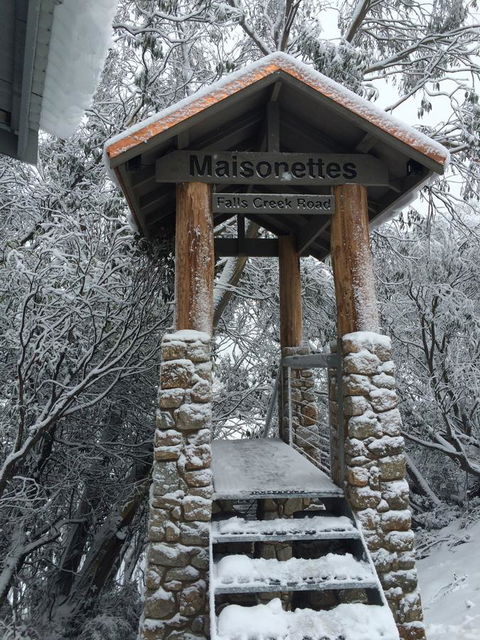Maisonettes Falls Creek - Grafton Accommodation 1