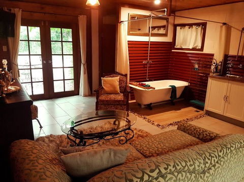 The Cabin - Grafton Accommodation 0