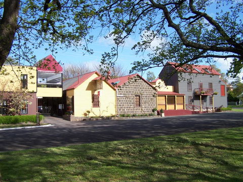 The Camperdown Mill - Grafton Accommodation 0