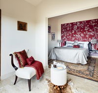 The church house - Grafton Accommodation
