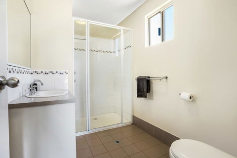 The Cove Holiday Village - Grafton Accommodation 2