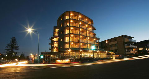 The Dorsal Boutique Hotel - Grafton Accommodation 0