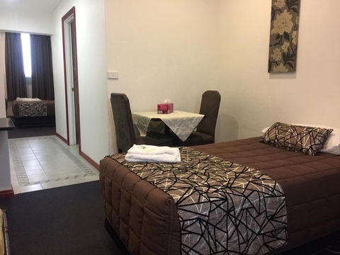 The Esplanade Motel - Grafton Accommodation 3