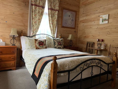 The Goat And Goose Bed & Breakfast - Grafton Accommodation 3