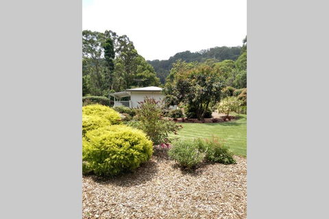The Greenhouse - Grafton Accommodation 3