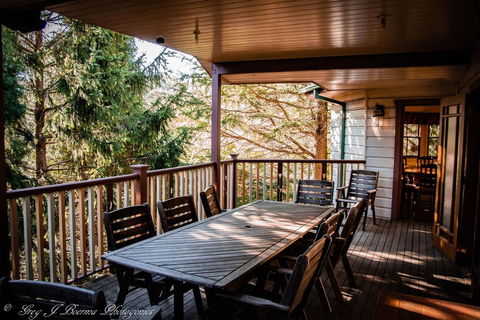 The Hidden Gem - Grafton Accommodation 3