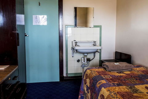 The Imperial Hotel - Grafton Accommodation 2