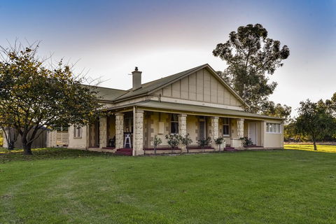 The Jazz B&B - Grafton Accommodation 0