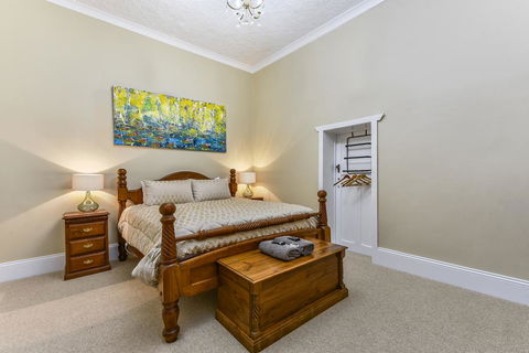 The Jazz B&B - Grafton Accommodation 1