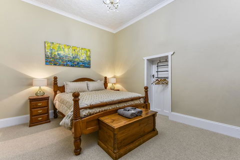 The Jazz B&B - Grafton Accommodation 3