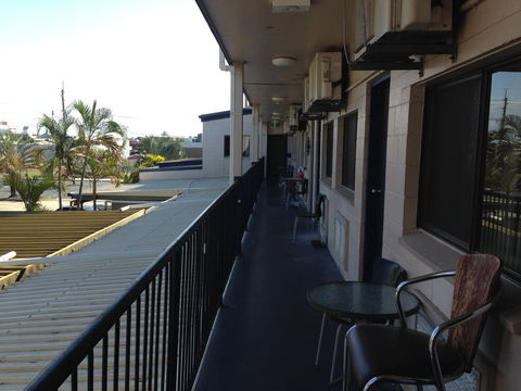 The Metropolitan Hotel - Grafton Accommodation 2