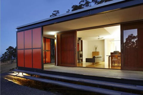 The Orange House - Grafton Accommodation 0